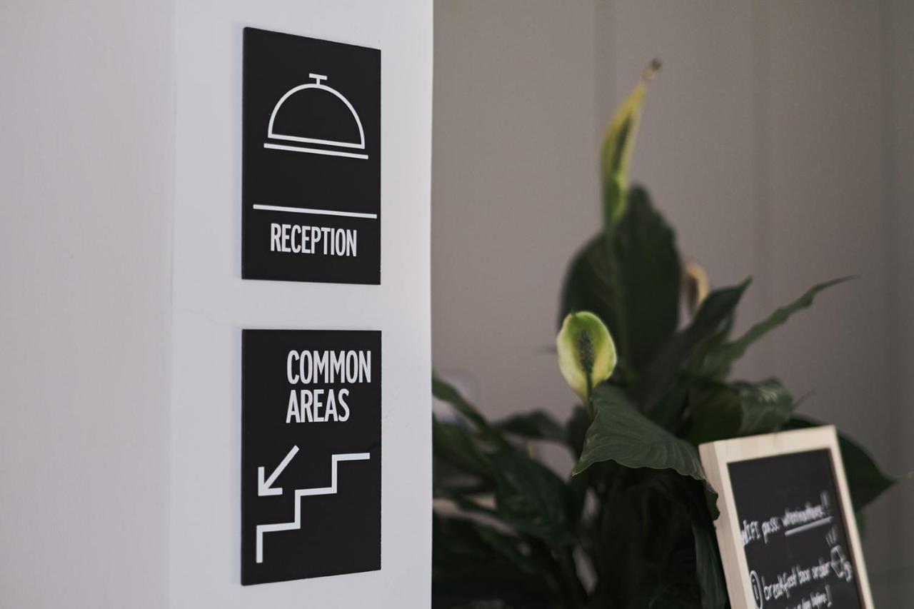 When In Athens Hostel Экстерьер фото