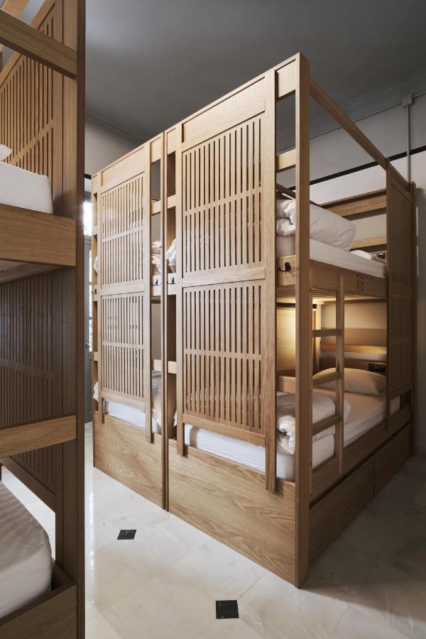 When In Athens Hostel Экстерьер фото