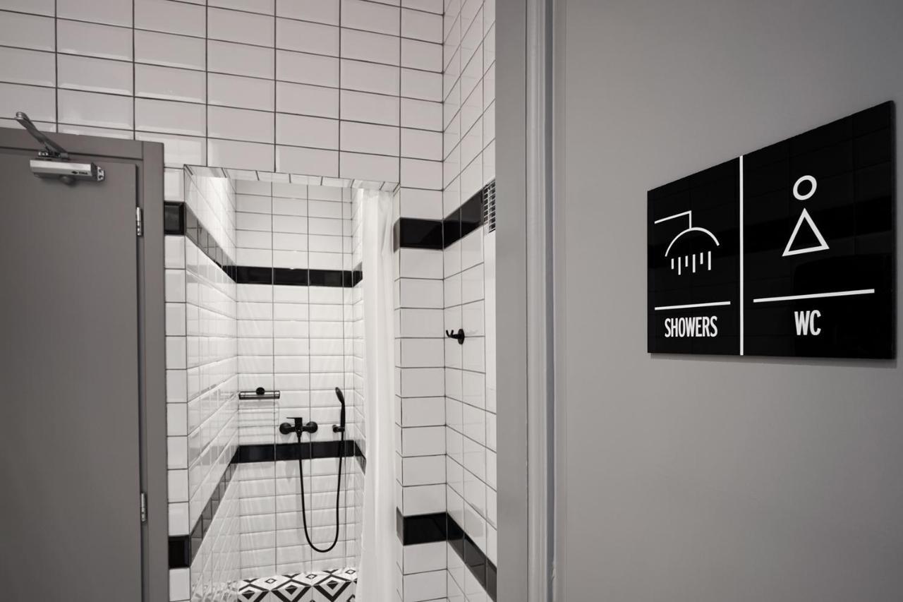 When In Athens Hostel Экстерьер фото
