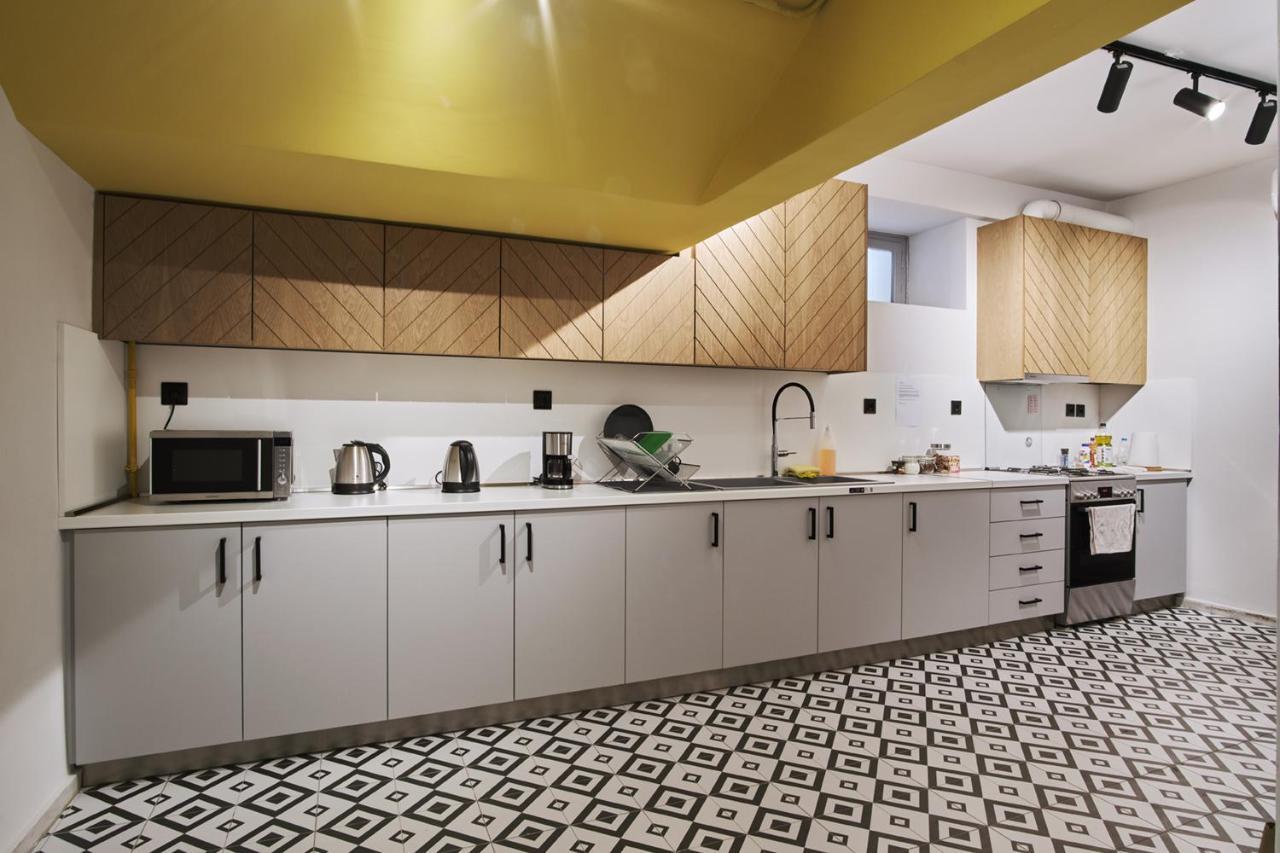 When In Athens Hostel Экстерьер фото