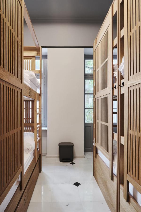 When In Athens Hostel Экстерьер фото