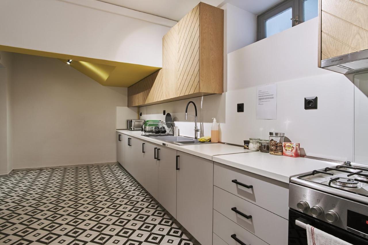 When In Athens Hostel Экстерьер фото